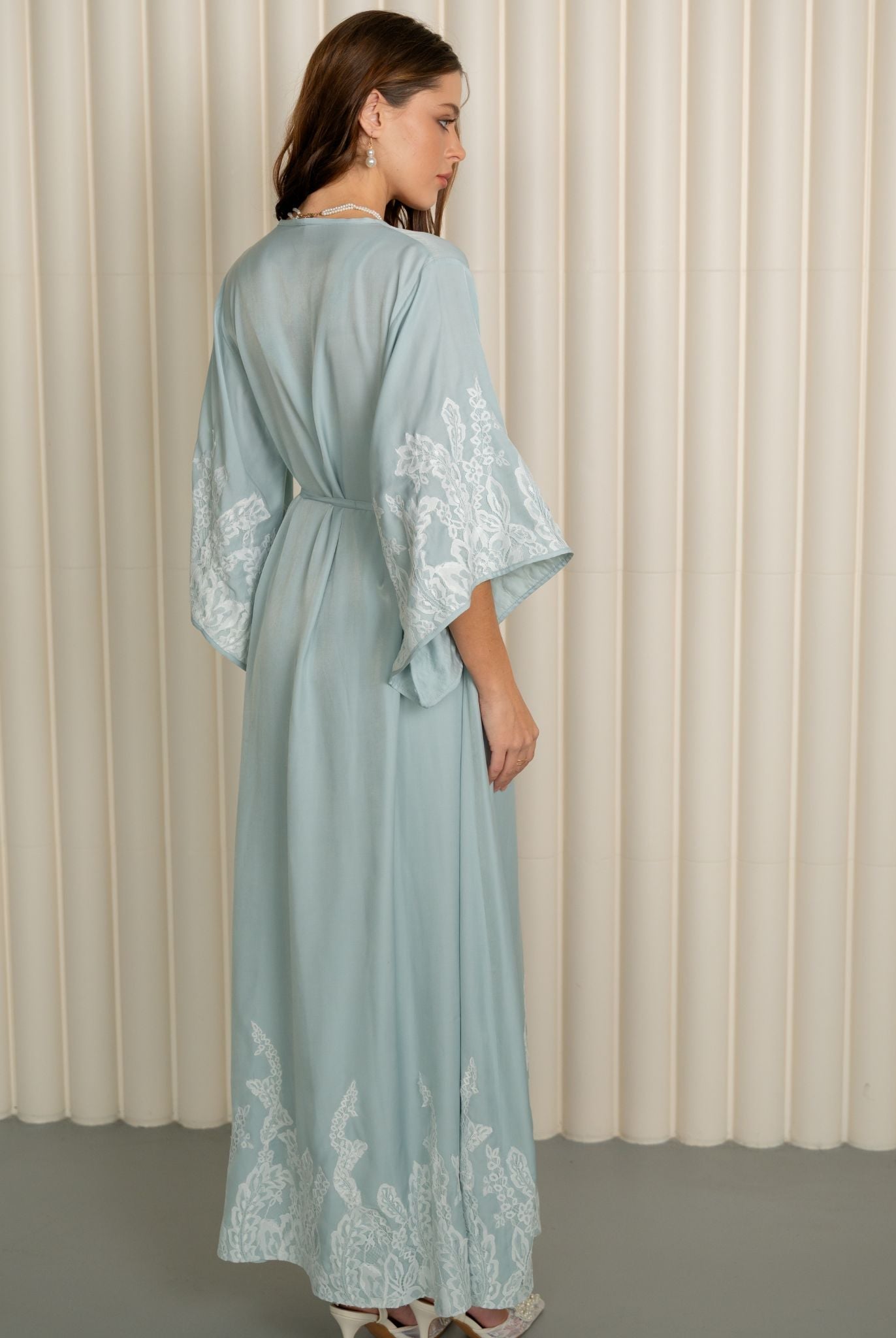 Kafemme light blue robe – back detail