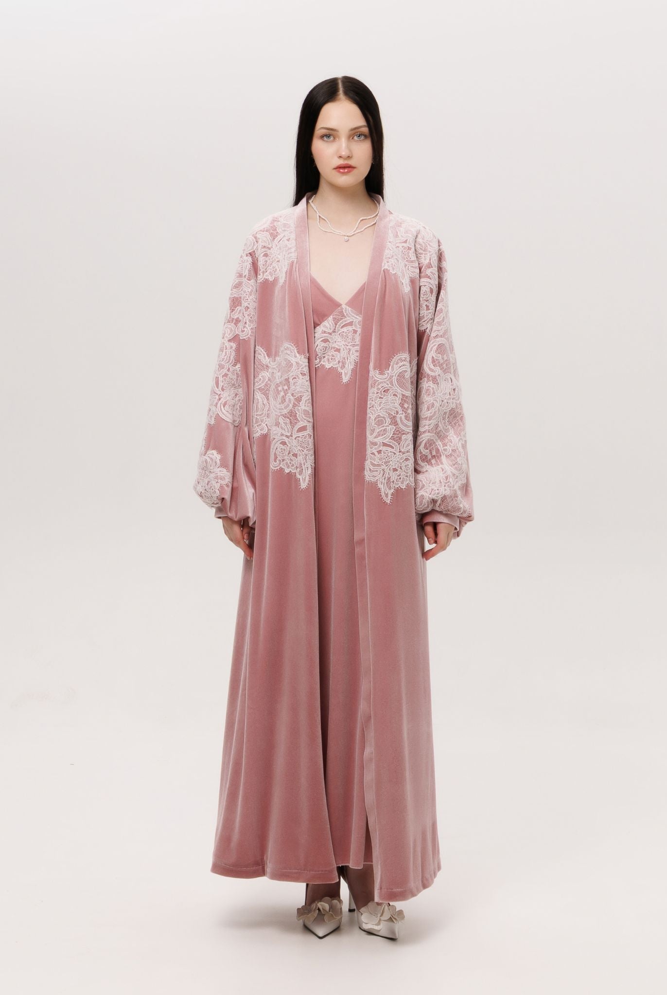 Full-length frontal shot of the complete set, designed for elegant lounging during the cold months.