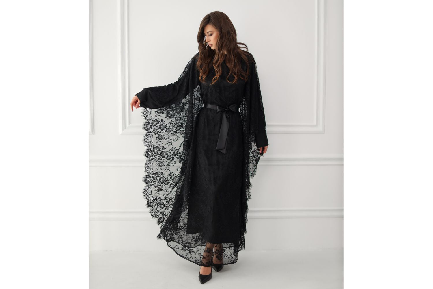 black abaya