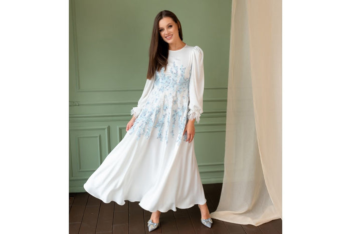 How the Midi Dress Became My Wardrobe Lifesaver - KÂfemme