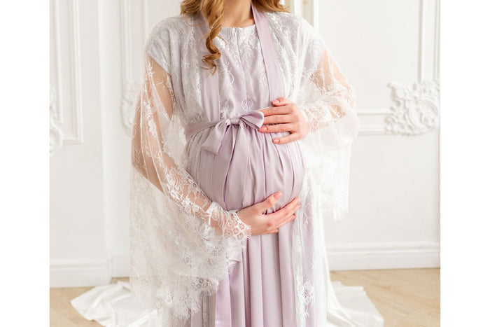 Why Maternity Dresses Are the Best Pregnancy Style Hack - KÂfemme