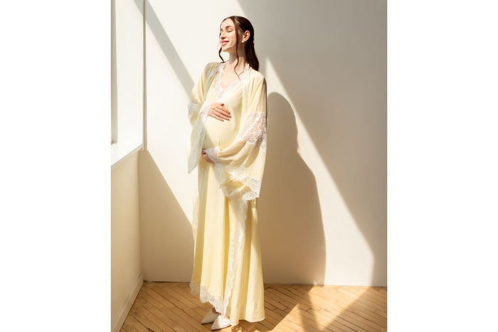 Why No One Talks About Plus Size Maternity Clothes - KÂfemme