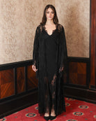 Frontal shot of the lace ensemble, illustrating a sophisticated look designed for timeless style.