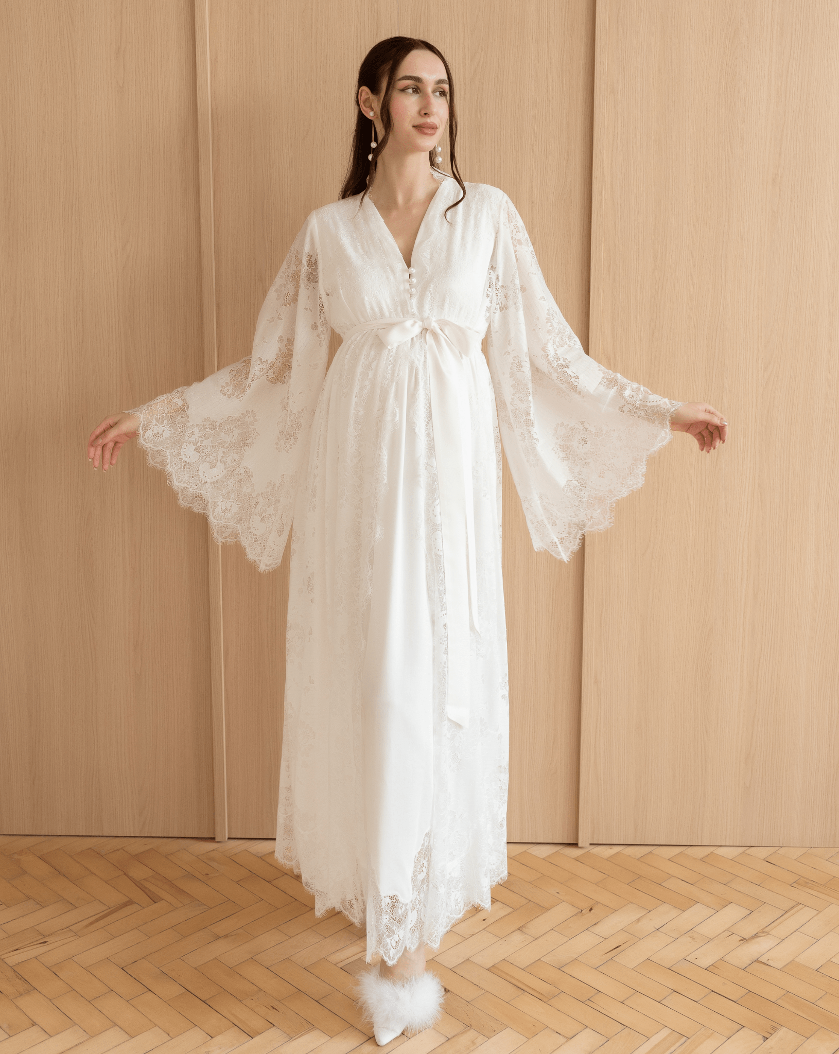 Kafemme ivory maternity robe and nightgown set