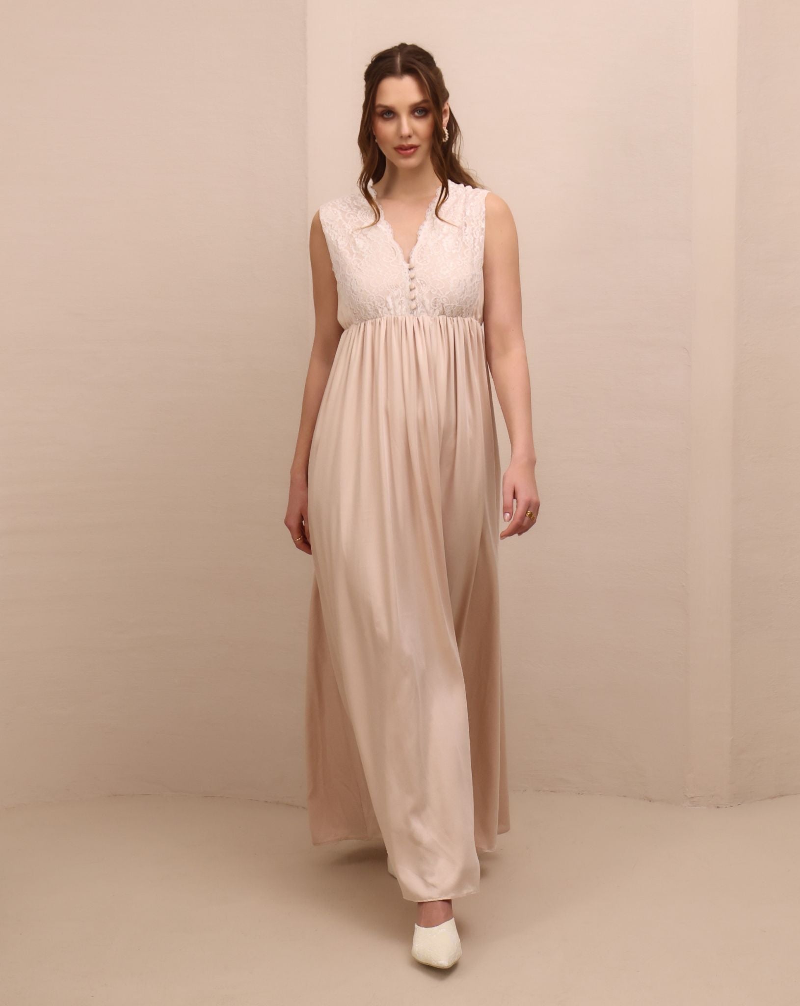 Frontal shot of the loose-fitting nightdress featuring discreet buttons for easy and quick breastfeeding access.